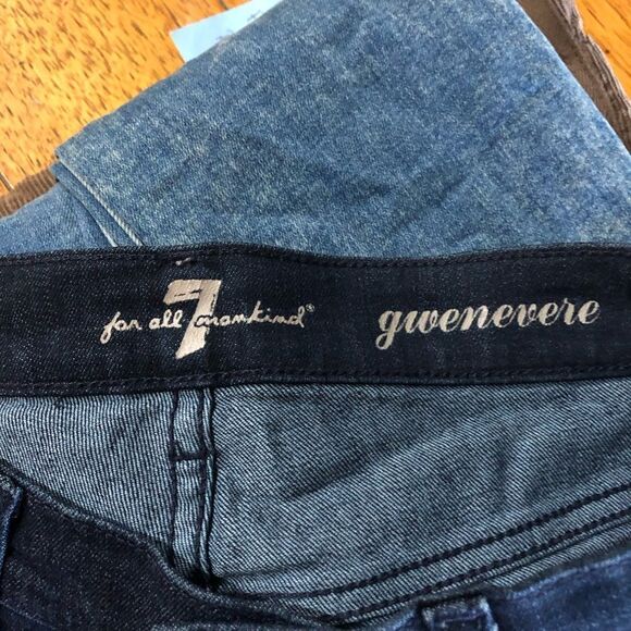 7 For All Mankind Gwenevere Skinny Jeans - 28 - Picture 10 of 13